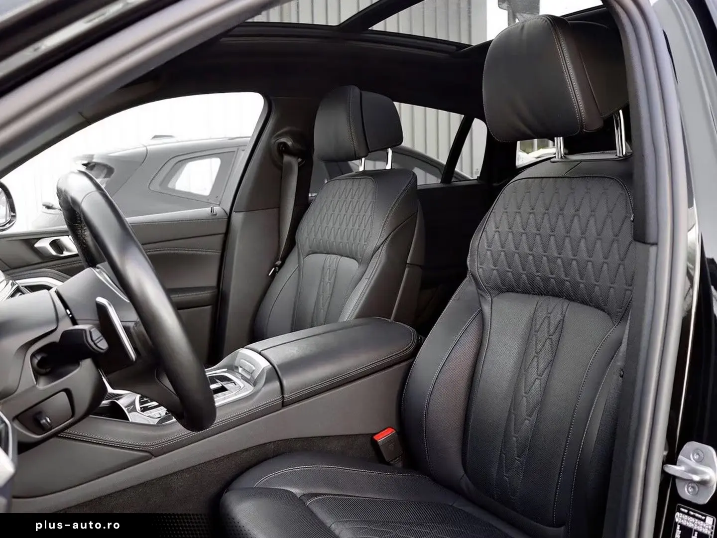 BMW X6 xDrive40d M Sport AHK Pano