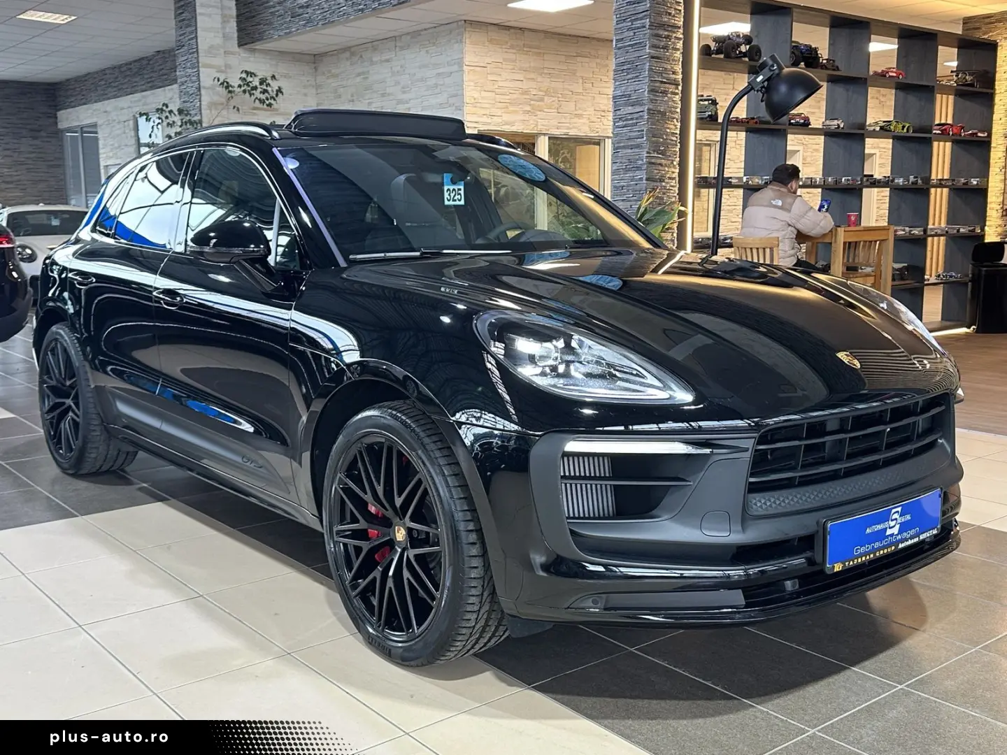 PORSCHE Macan GTS Pano BOSE Leder Memory Luftfeder. AHK