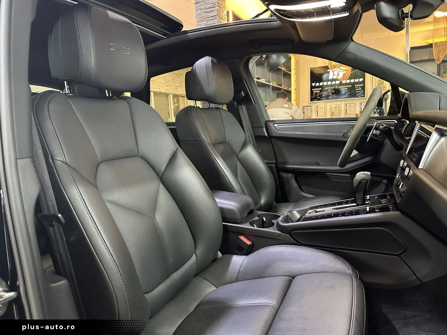 PORSCHE Macan GTS Pano BOSE Leder Memory Luftfeder. AHK