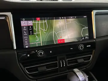 PORSCHE Macan GTS Pano BOSE Leder Memory Luftfeder. AHK