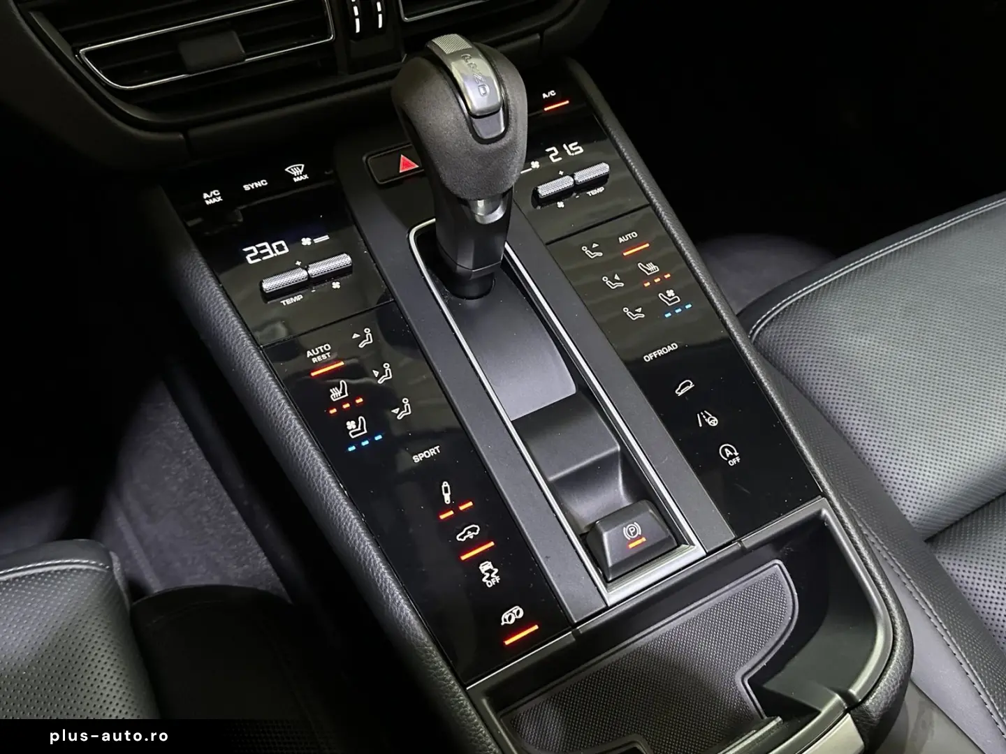 PORSCHE Macan GTS Pano BOSE Leder Memory Luftfeder. AHK