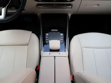 MERCEDES-BENZ EQA 250  Night TOTW AMG 20``