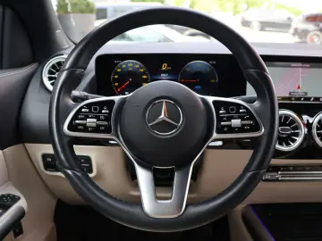 MERCEDES-BENZ EQA 250  Night TOTW AMG 20``