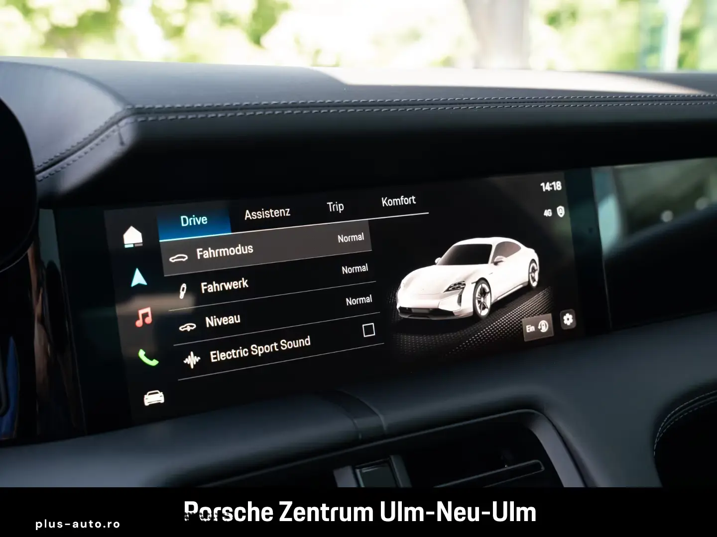 Porsche Taycan BOSE Panoramadach LED-Matrix Panoramadach