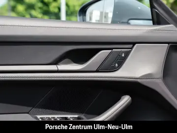 Porsche Taycan BOSE Panoramadach LED-Matrix Panoramadach