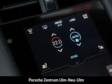 Porsche Taycan BOSE Panoramadach LED-Matrix Panoramadach