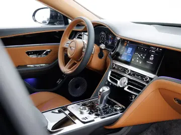 Bentley Flying Spur V8 Hybrid MY2026