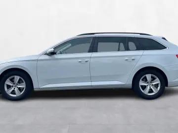 SKODA Superb 2.0 TDI DSG Ambition LED PDC SHZ VIRTUAL