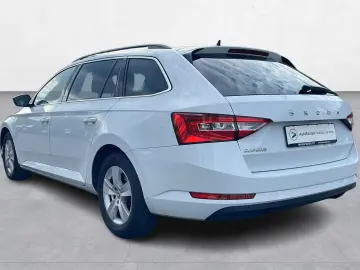SKODA Superb 2.0 TDI DSG Ambition LED PDC SHZ VIRTUAL