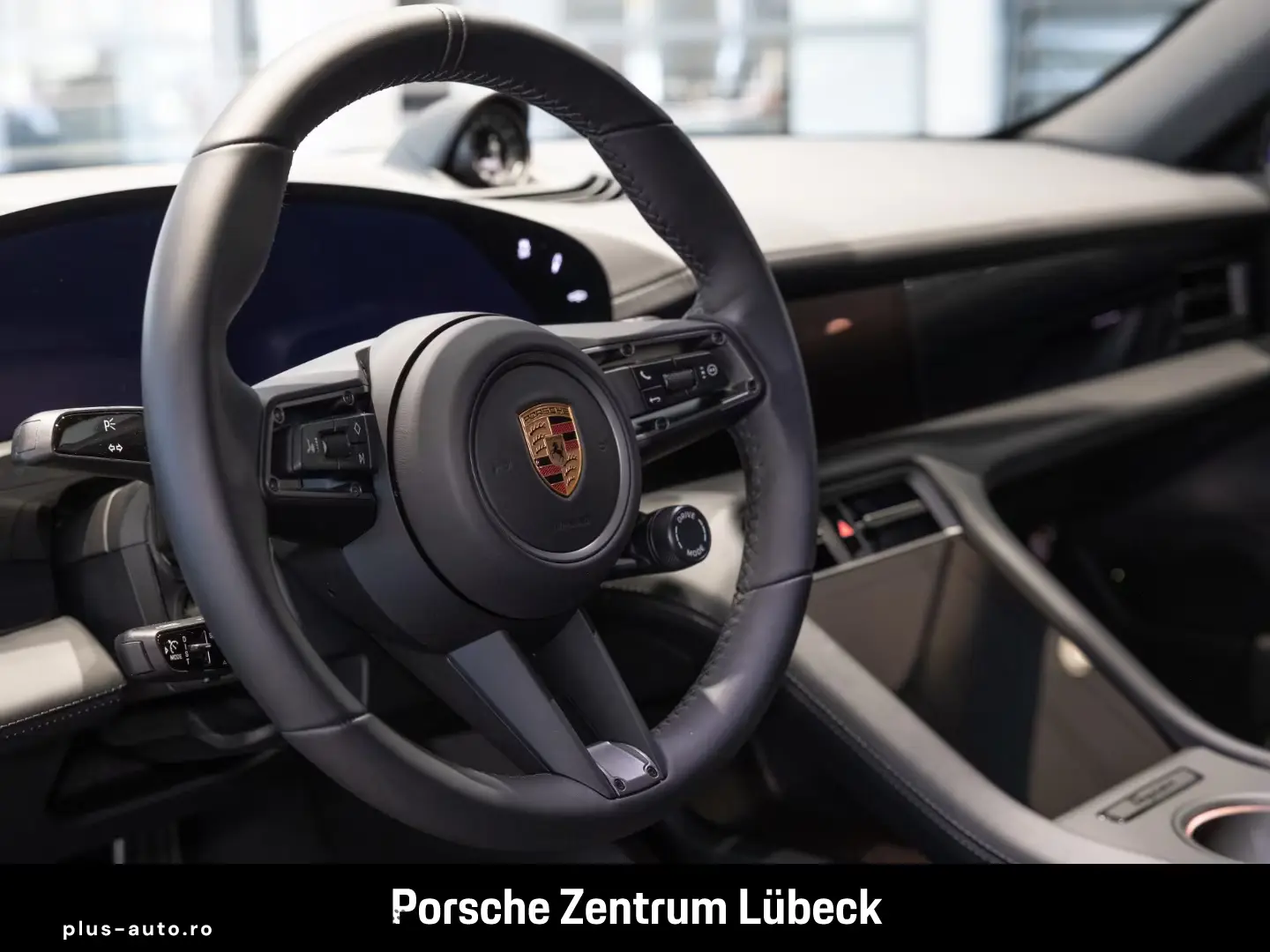 Porsche Taycan Nachtsicht HA-Lenkung Soft-Close InnoDriv