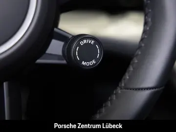 Porsche Taycan Nachtsicht HA-Lenkung Soft-Close InnoDriv