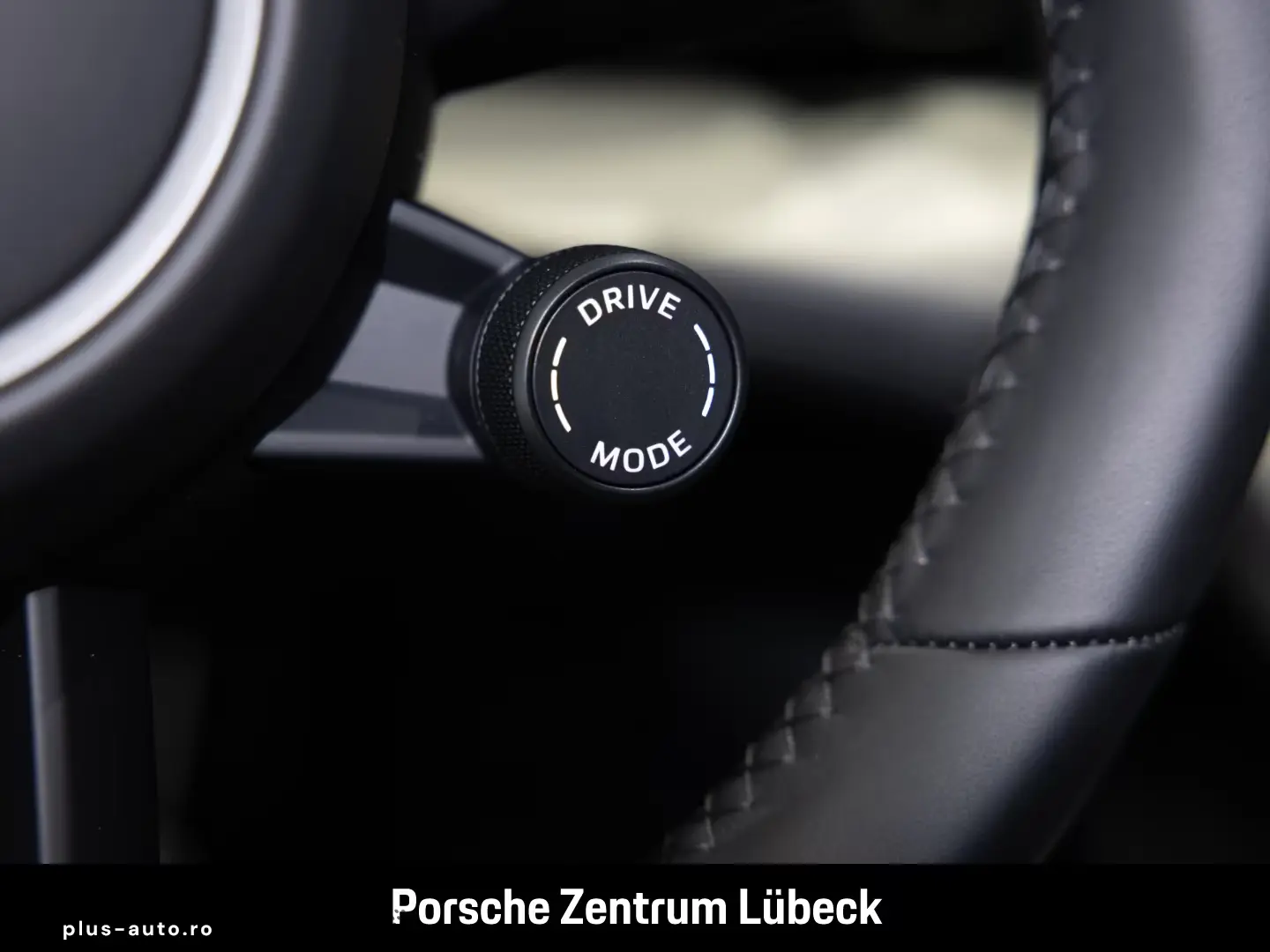Porsche Taycan Nachtsicht HA-Lenkung Soft-Close InnoDriv