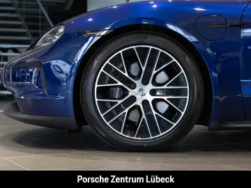 Porsche Taycan Nachtsicht HA-Lenkung Soft-Close InnoDriv