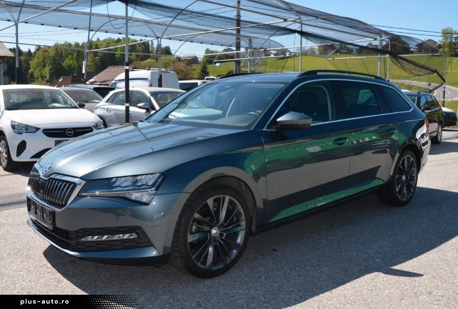 SKODA Superb Kombi 2 0 TDI DSG LED 1.BESITZ EXP 16.200
