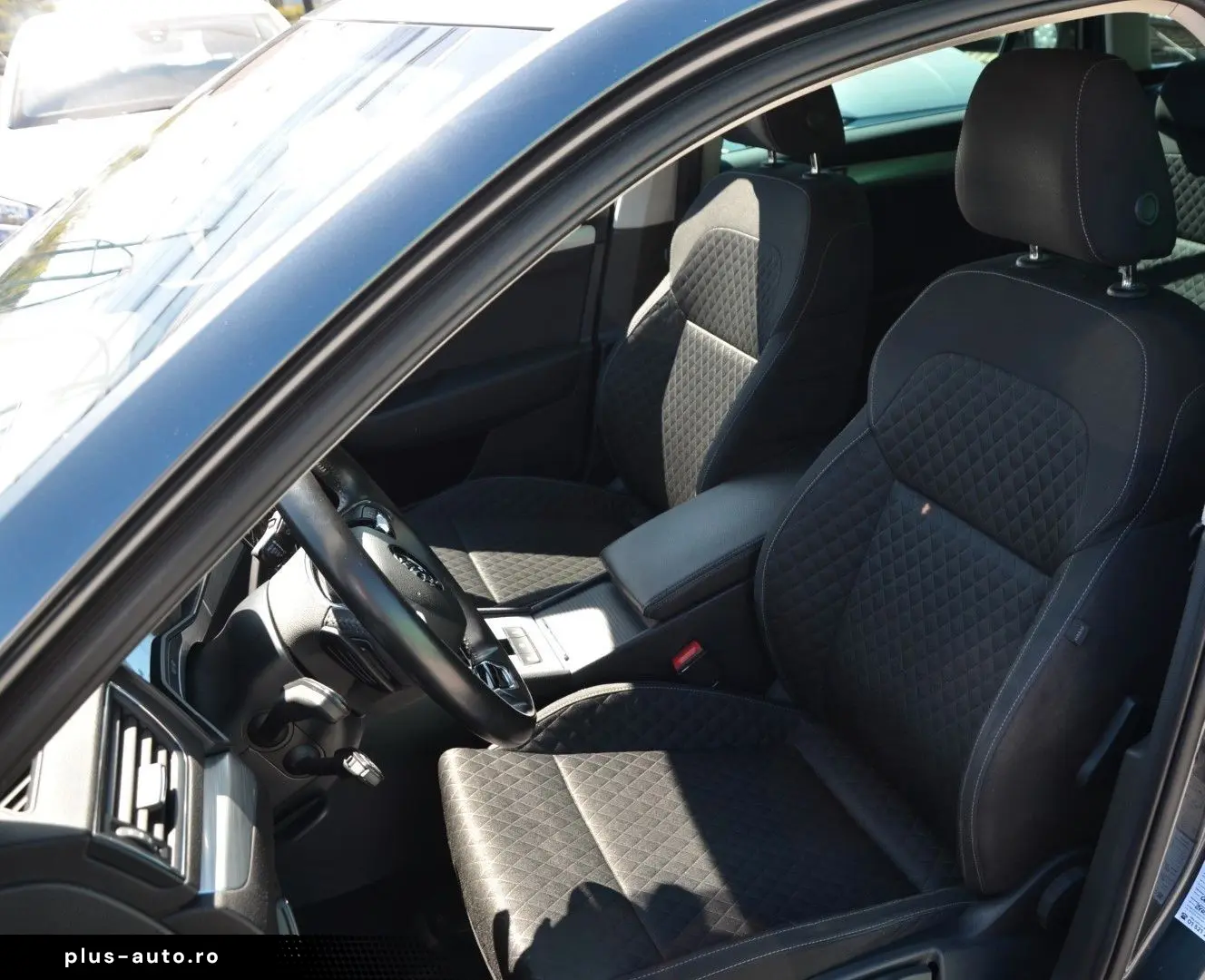 SKODA Superb Kombi 2 0 TDI DSG LED 1.BESITZ EXP 16.200