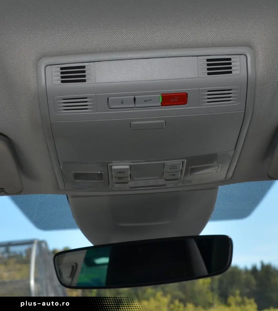 SKODA Superb Kombi 2 0 TDI DSG LED 1.BESITZ EXP 16.200