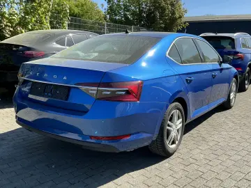SKODA Superb Style R.Cam Memory dig.CockpitLED SHZ