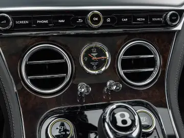 Bentley Continental GT Speed Akrapovic