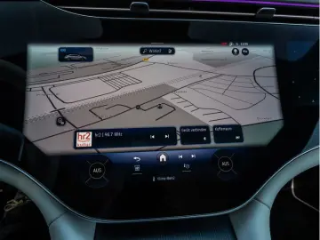 MERCEDES-BENZ EQS 350 MANUFAKTUR