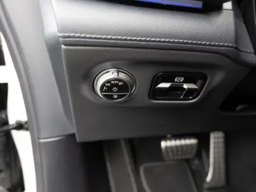 MERCEDES-BENZ EQS 580 4M AMG Pano Burm