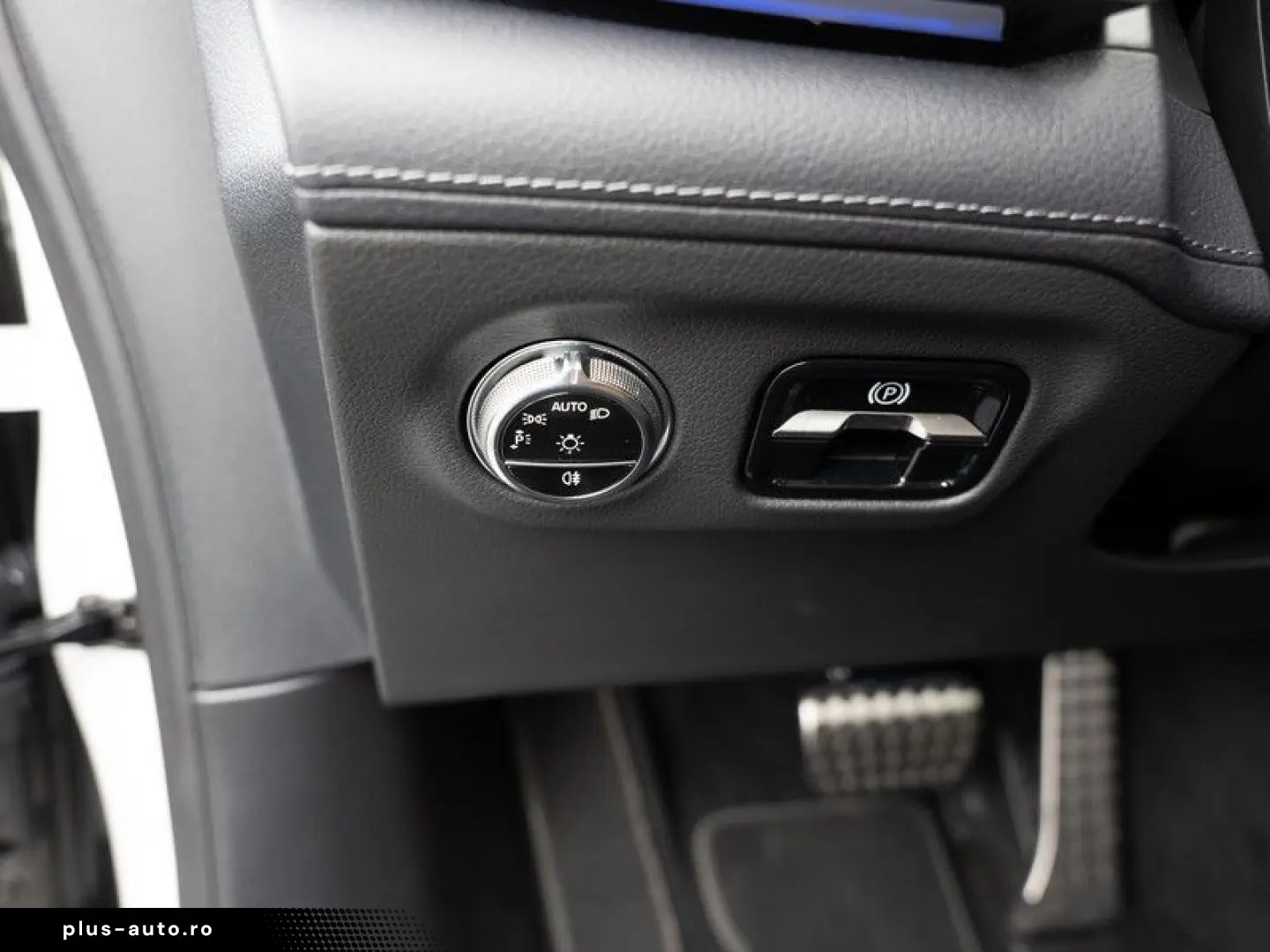 MERCEDES-BENZ EQS 580 4M AMG Pano Burm