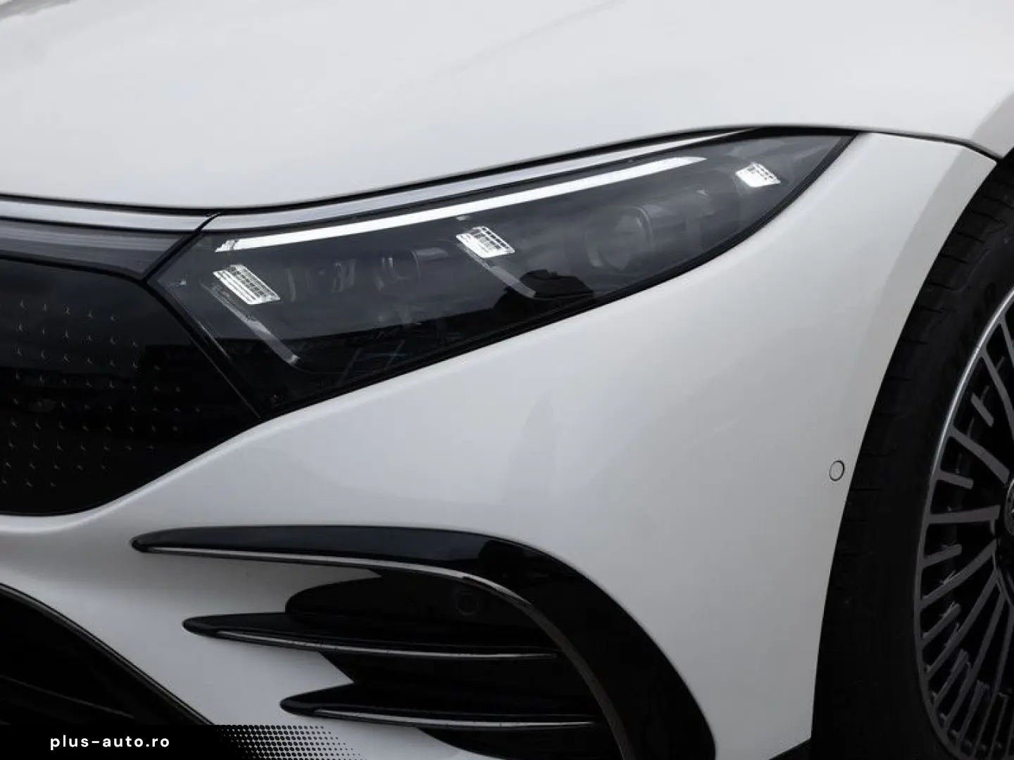 MERCEDES-BENZ EQS 580 4M AMG Pano Burm