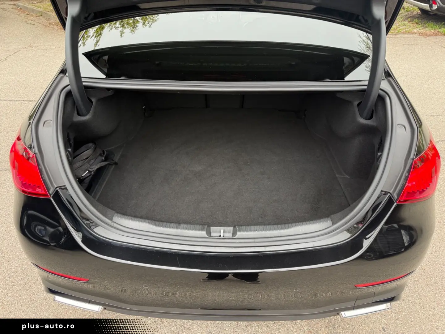 MERCEDES-BENZ C 400e Limo 4Matic AMG~Ambie~360~LED~Distro~WR