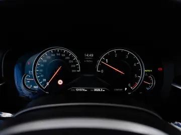 BMW 640d xDrive GT M Sport HUD Pano Air susp  H&K  masaj