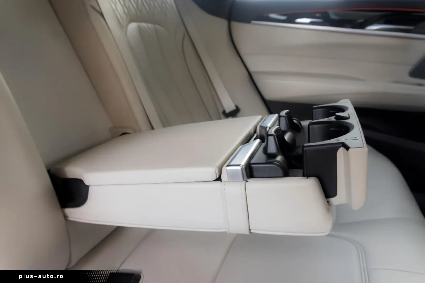 BMW 640d xDrive GT M Sport HUD Pano Air susp  H&K  masaj