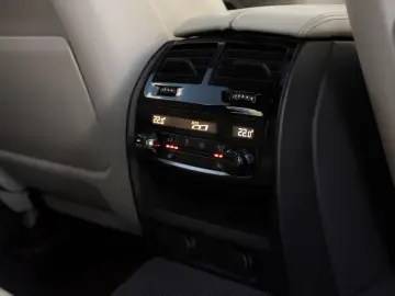 BMW 640d xDrive GT M Sport HUD Pano Air susp  H&K  masaj