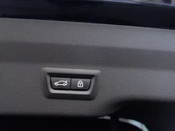 BMW 640d xDrive GT M Sport HUD Pano Air susp  H&K  masaj