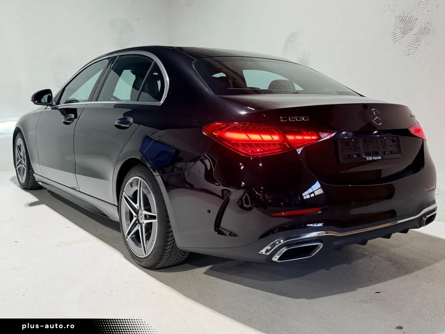 MERCEDES-BENZ C 200 4Matic AMG   Burmester Ambiente
