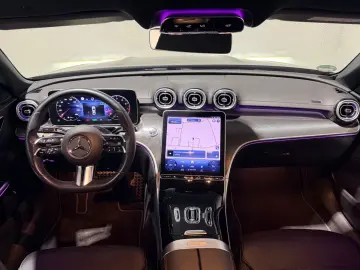 MERCEDES-BENZ C 200 4Matic AMG   Burmester Ambiente