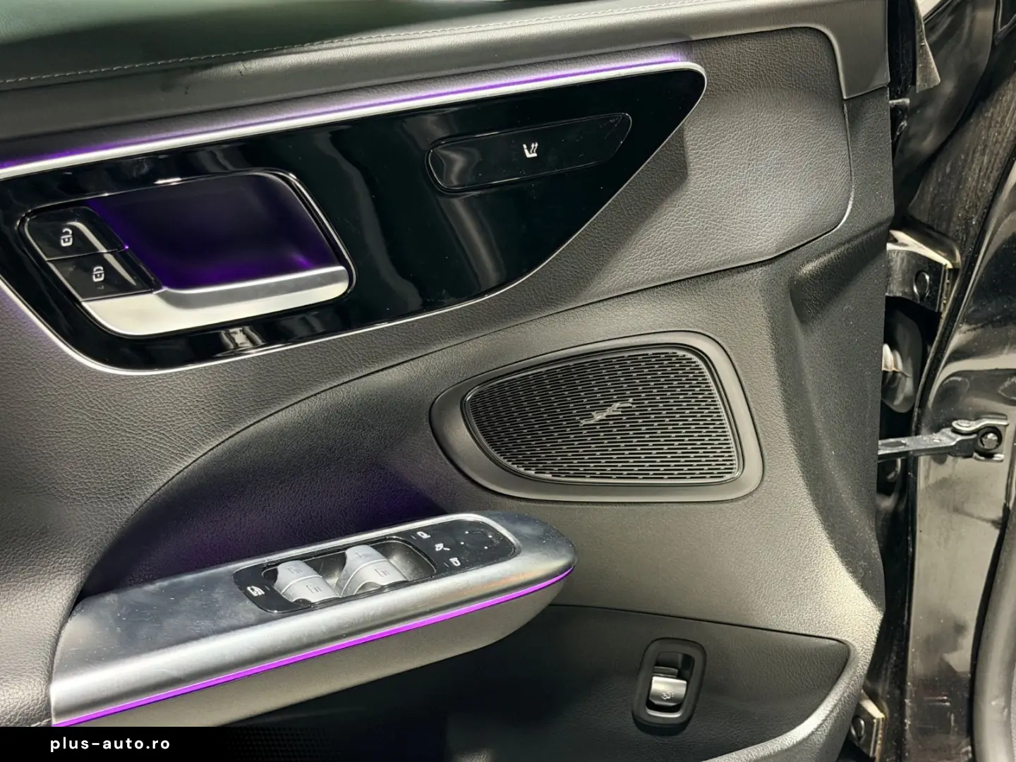 MERCEDES-BENZ C 200 4Matic AMG   Burmester Ambiente