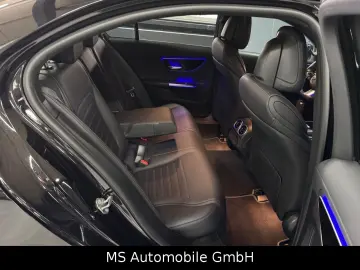 MERCEDES-BENZ C 200 4 Matic Limousine AMG Line Night Paket