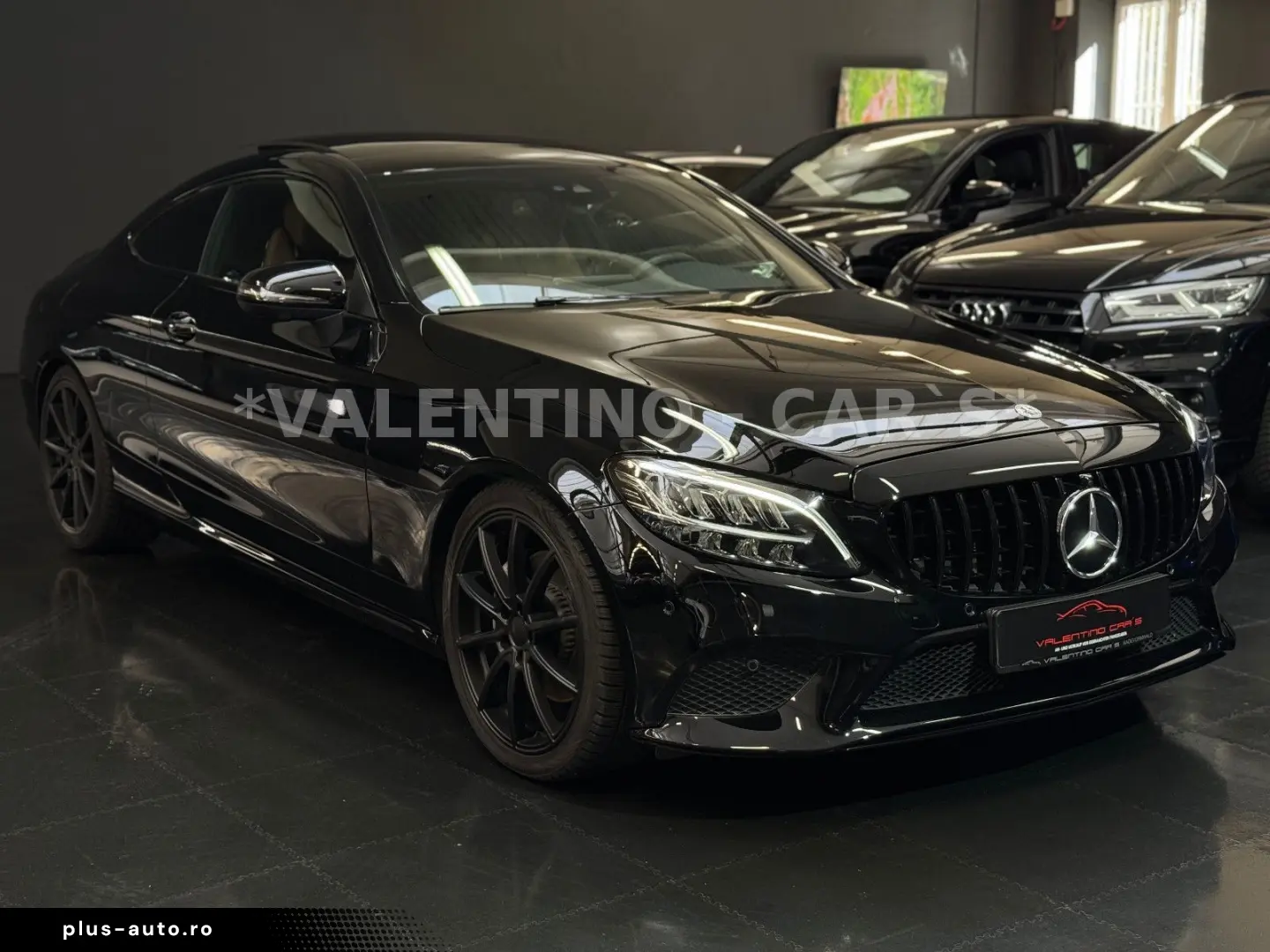 MERCEDES-BENZ C 300 Coupé AMG 4Matic Virtual Pano 360  Apple