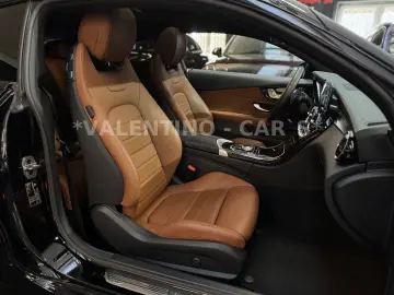 MERCEDES-BENZ C 300 Coupé AMG 4Matic Virtual Pano 360  Apple