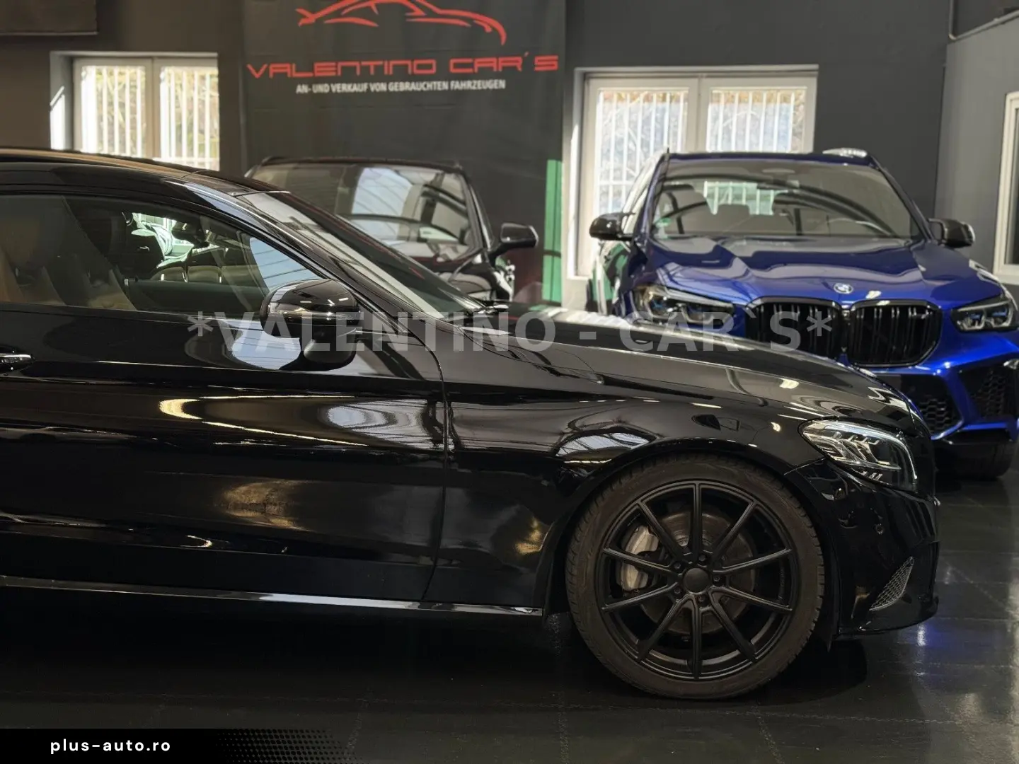 MERCEDES-BENZ C 300 Coupé AMG 4Matic Virtual Pano 360  Apple