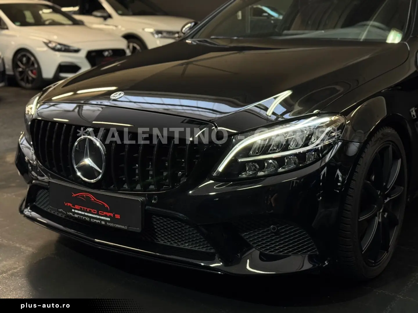 MERCEDES-BENZ C 300 Coupé AMG 4Matic Virtual Pano 360  Apple