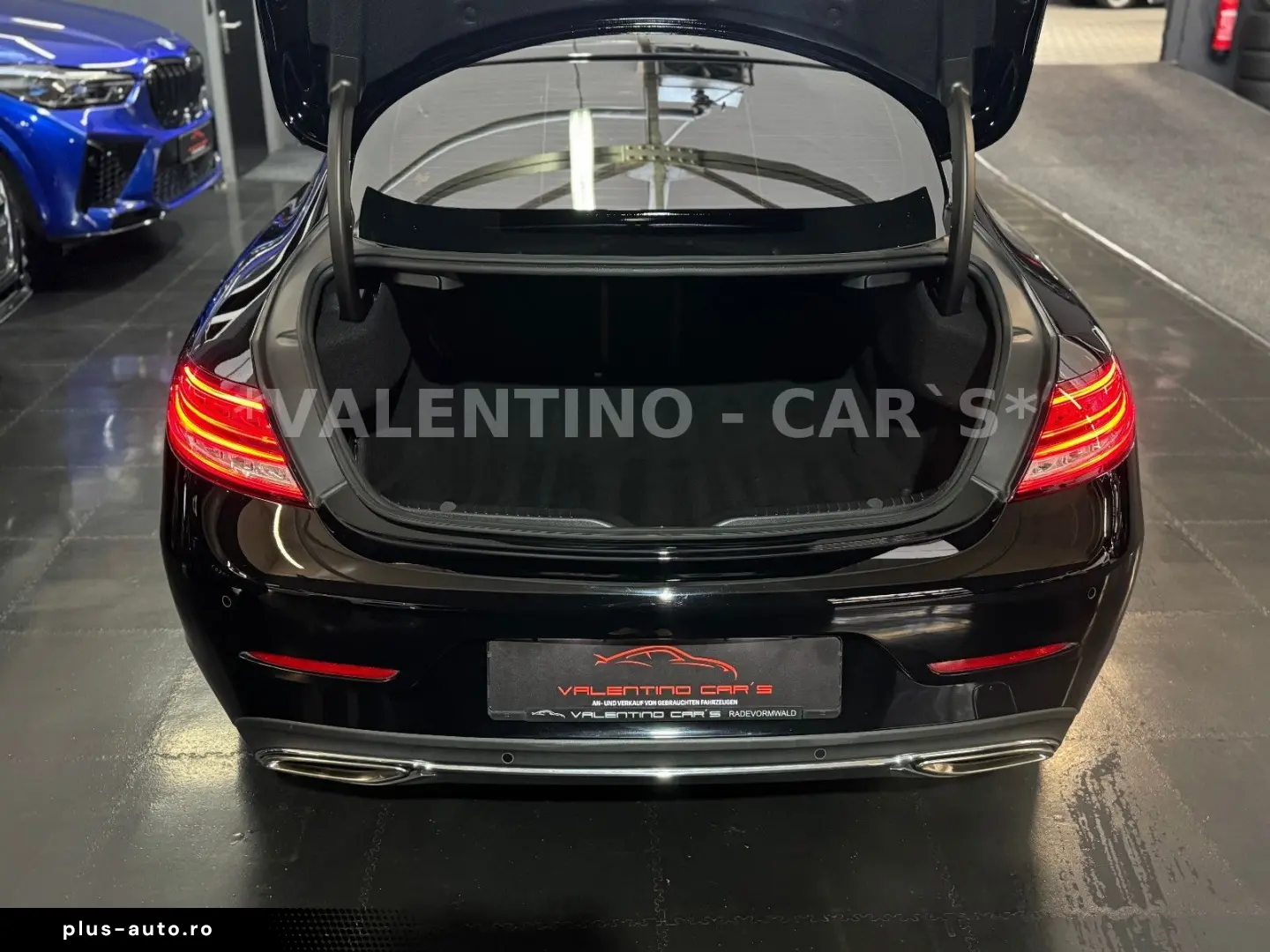 MERCEDES-BENZ C 300 Coupé AMG 4Matic Virtual Pano 360  Apple
