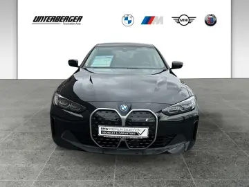 BMW i4 eDrive35