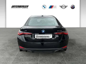 BMW i4 eDrive35