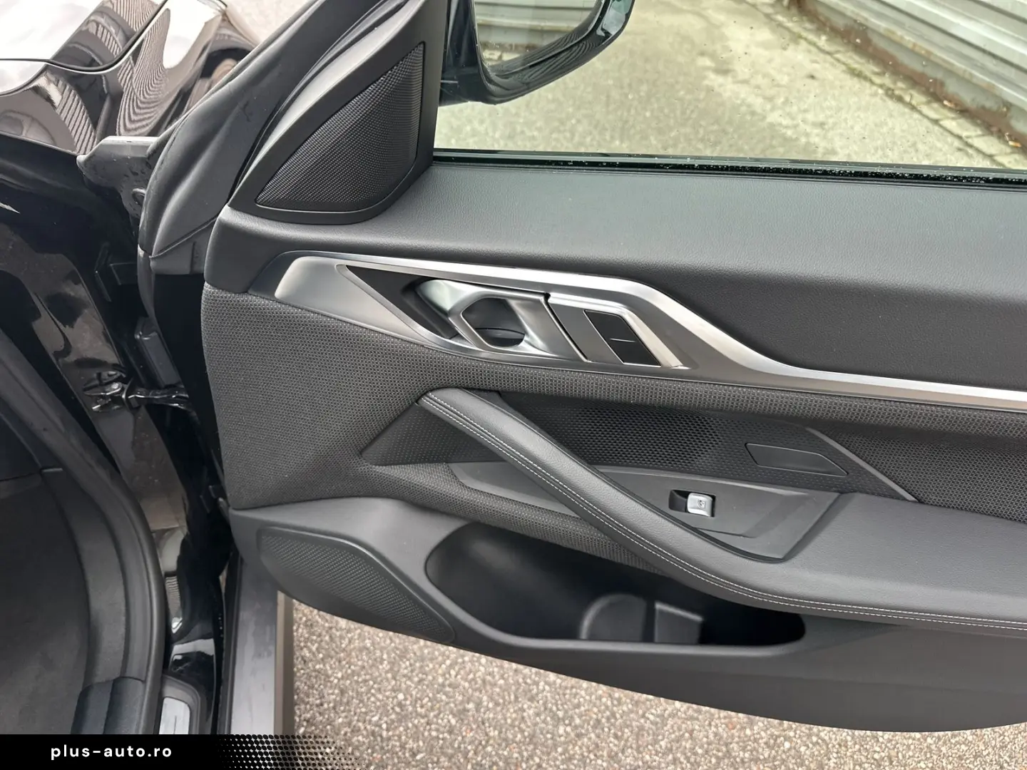 BMW i4 eDrive35
