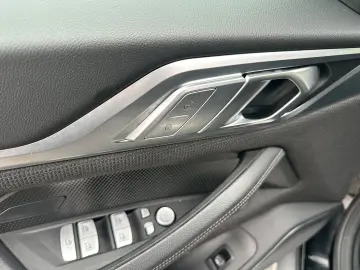 BMW i4 eDrive35