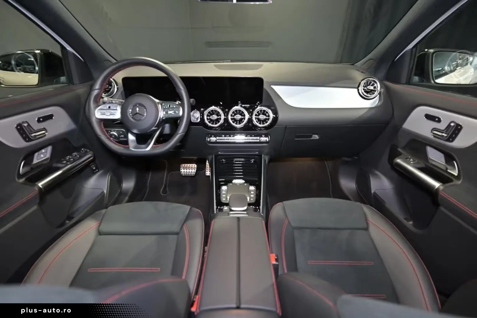 Mercedes-Benz GLA 35 AMG 4M AMG 360 MULTIB.DIST.PANO NIGHT