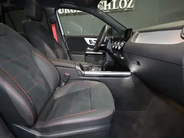 Mercedes-Benz GLA 35 AMG 4M AMG 360 MULTIB.DIST.PANO NIGHT