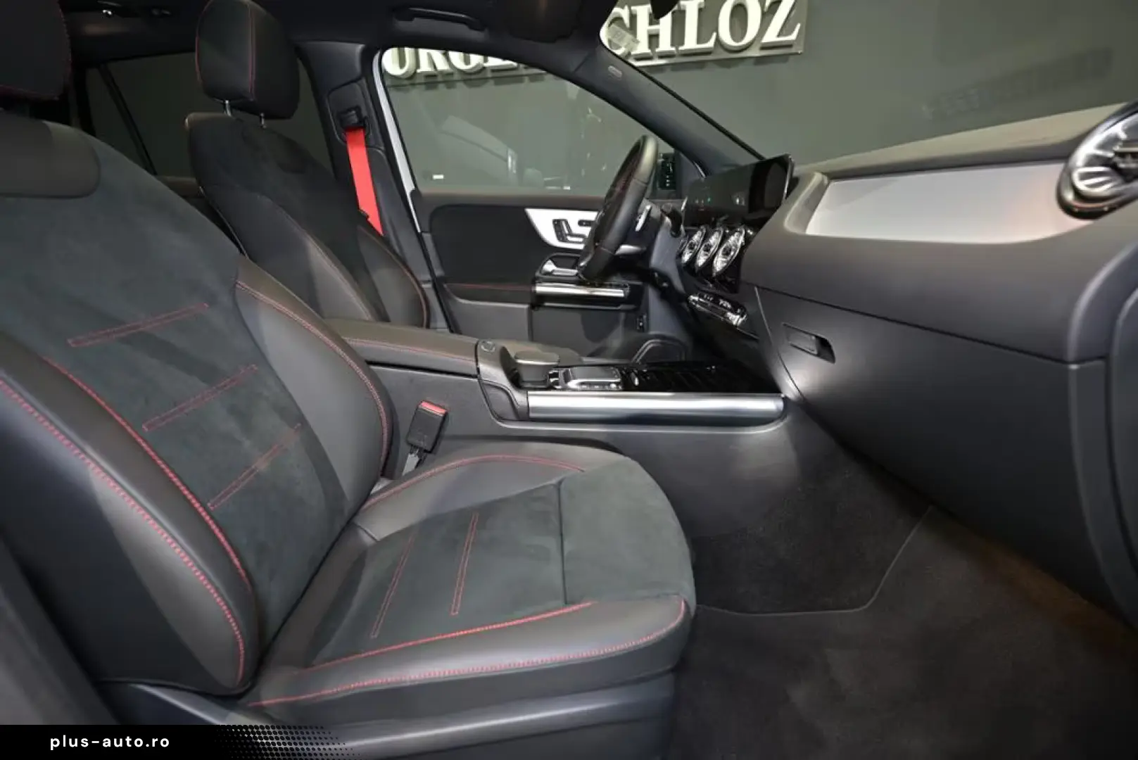Mercedes-Benz GLA 35 AMG 4M AMG 360 MULTIB.DIST.PANO NIGHT