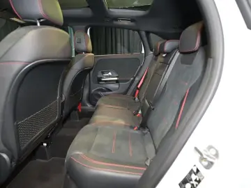Mercedes-Benz GLA 35 AMG 4M AMG 360 MULTIB.DIST.PANO NIGHT