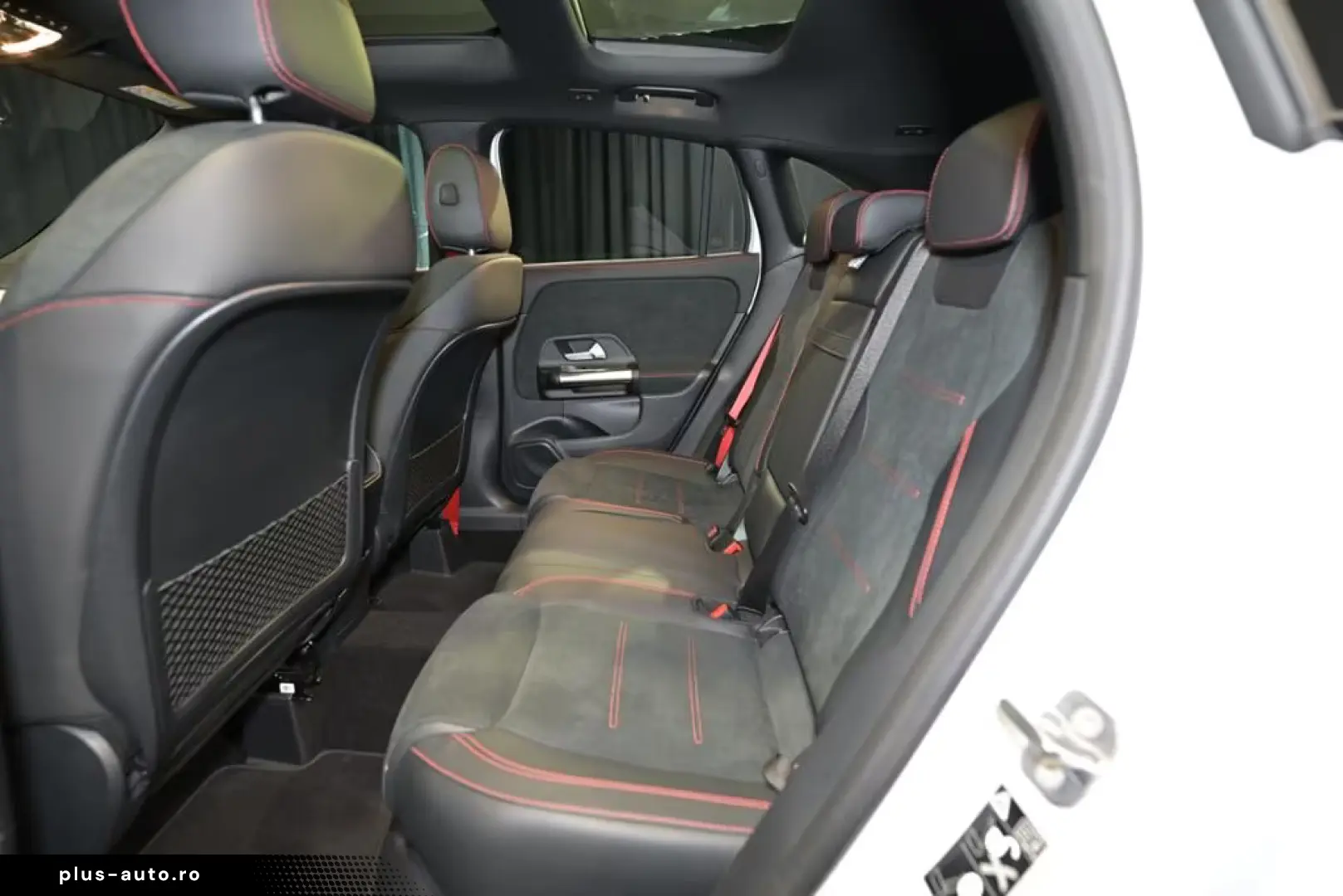Mercedes-Benz GLA 35 AMG 4M AMG 360 MULTIB.DIST.PANO NIGHT
