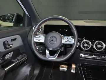 Mercedes-Benz GLA 35 AMG 4M AMG 360 MULTIB.DIST.PANO NIGHT